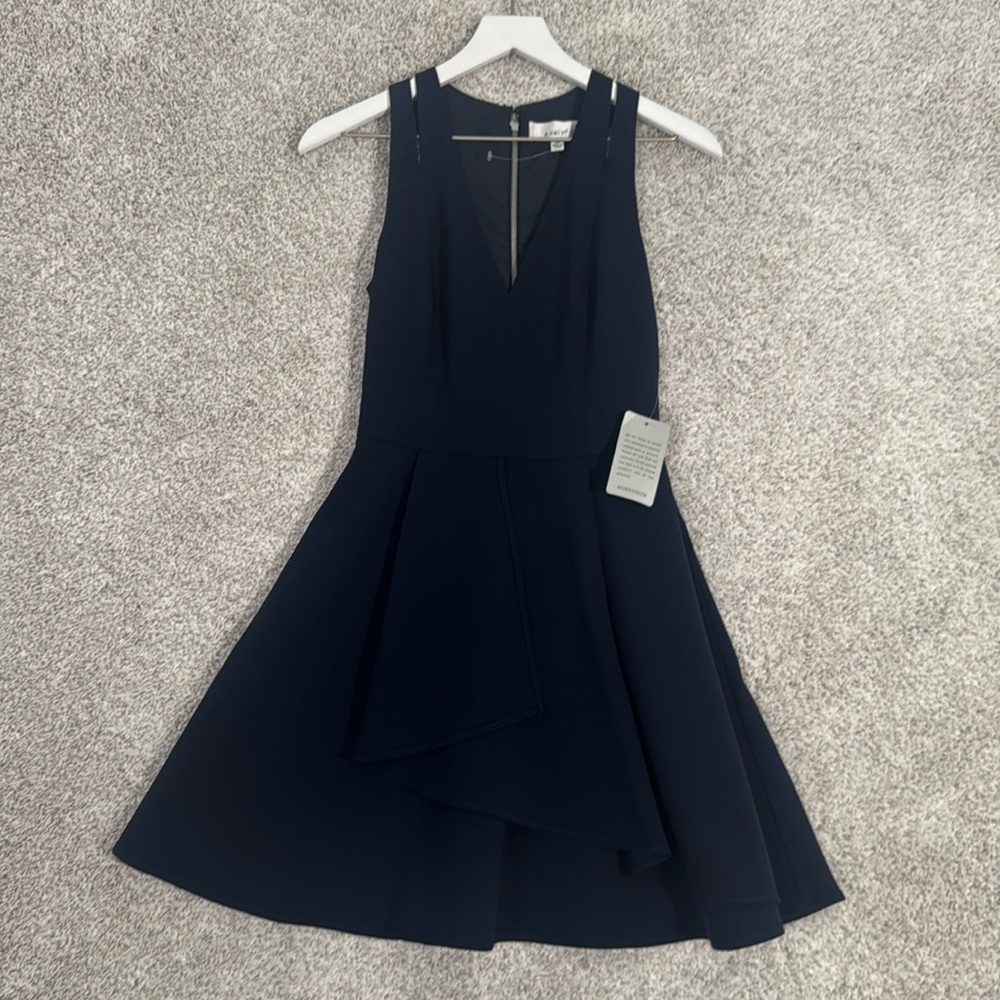 New Adelyn Rae Asymmetrical and Flare Dress w/Pockets Sz‎ XS